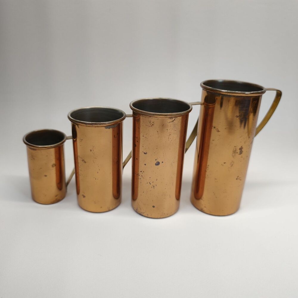 Portugal Copper Tone Measuring Cup Set 4 Pc 1 3/4 1/2 1/4 Cup Kitchen Baking